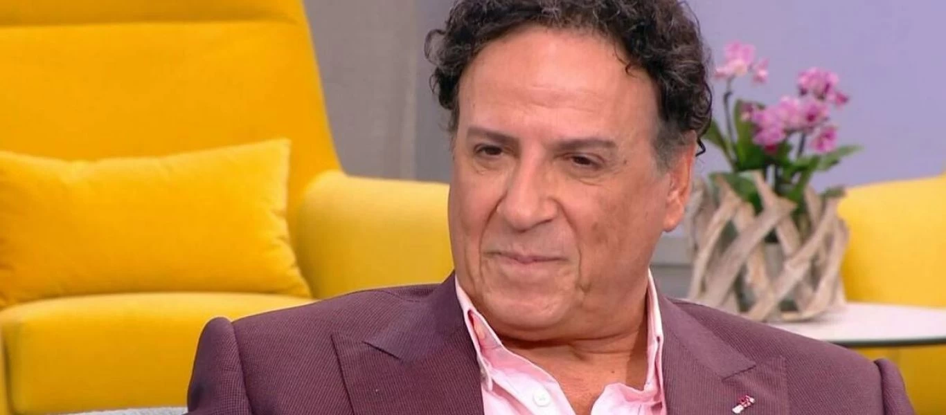 Ο Χάρης Ρώμας μιλά για το #MeToo: «Όποιοι συνεχίζουν να το αναμασούν χαζοπροβάλλουν τον εαυτό τους»